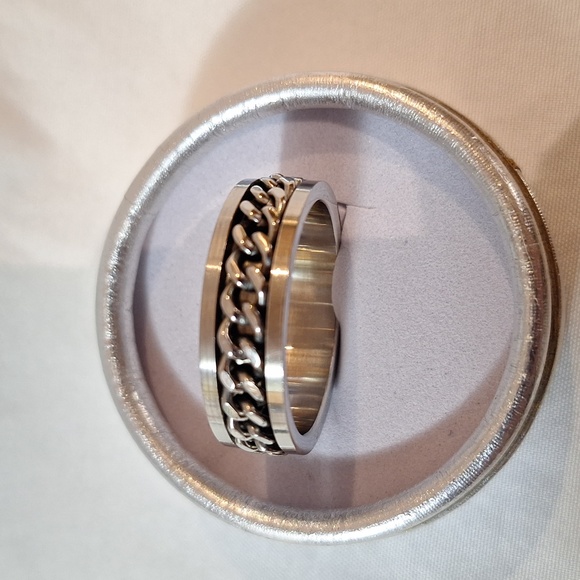 #11 Mens Ring 316L low carbon stainless steel SZ 15 - Picture 3 of 5